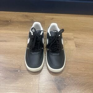 Nike Black and White Sneakers Gamma Force